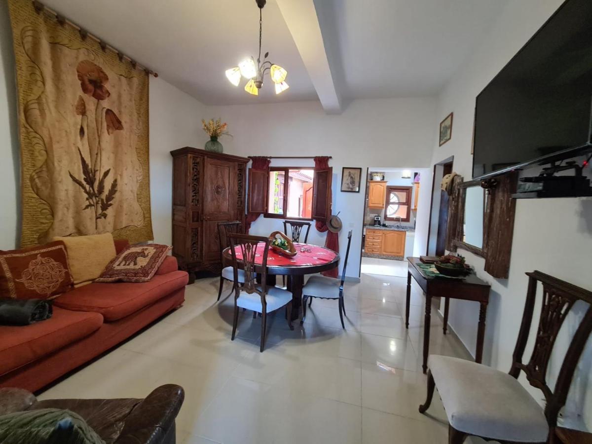 Vila Almendro Arico Viejo Exteriér fotografie